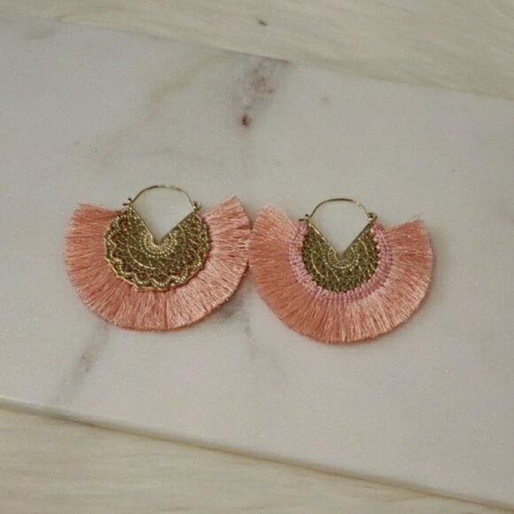 New Gold Pink Filigree Silk Hoop Earrings - Picture 2 of 5
